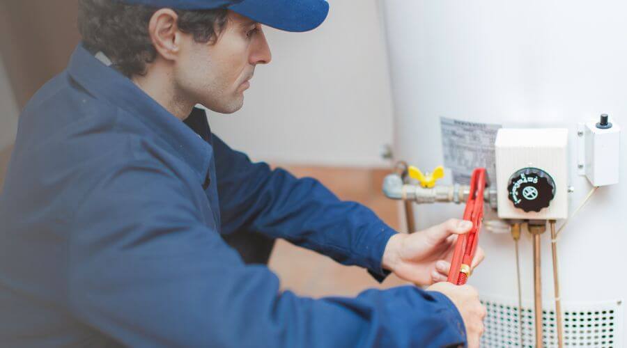 Professional same day plumber in Roanoke, IN